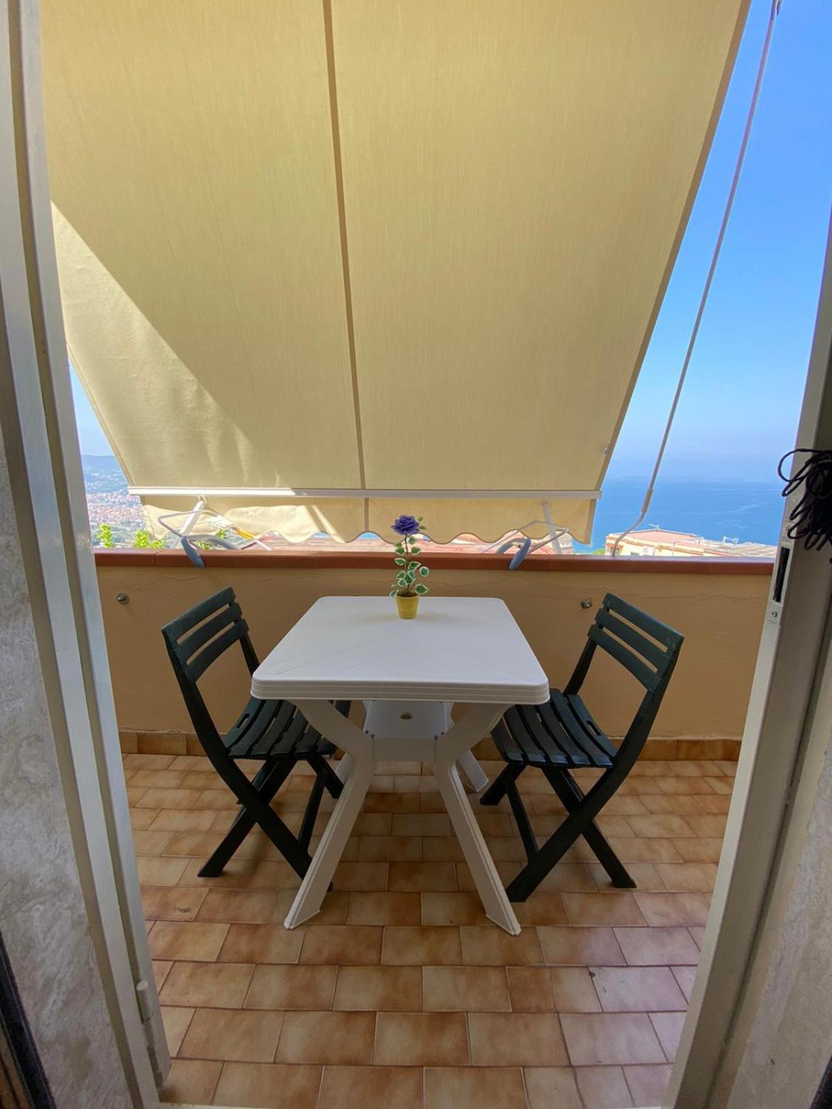 Casa Vacanza Con Vista Mozzafiato Agropoli Eksteriør bilde